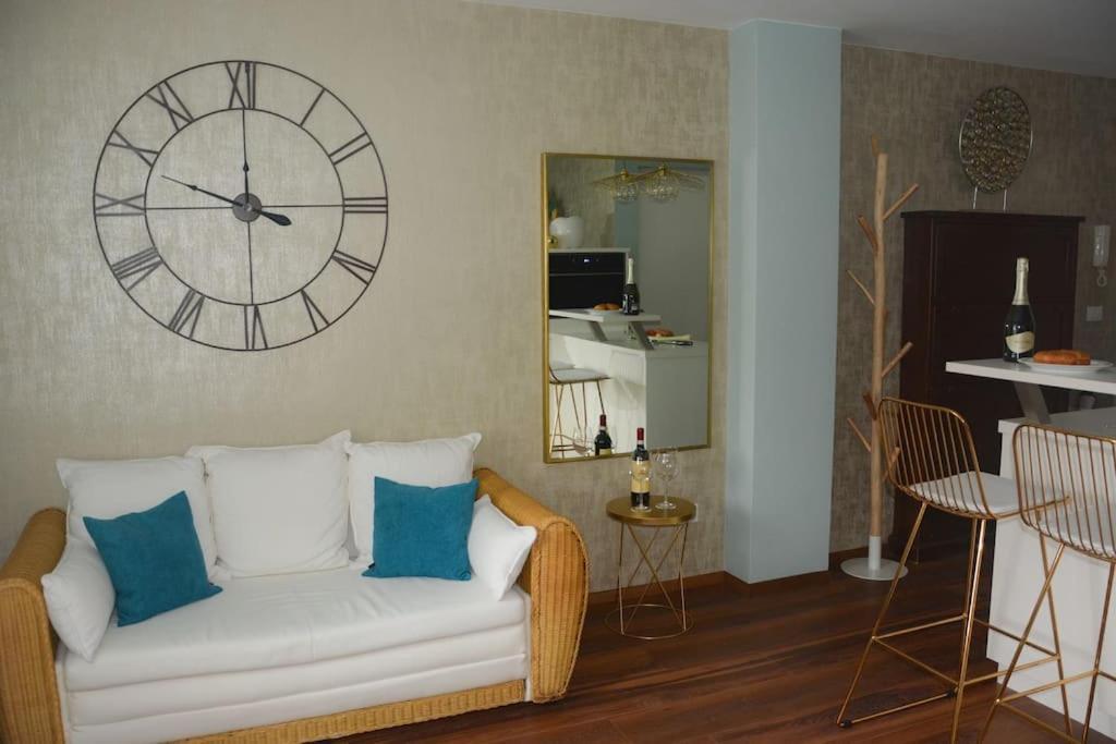 Moderne Ferienwohnung Мерано Экстерьер фото